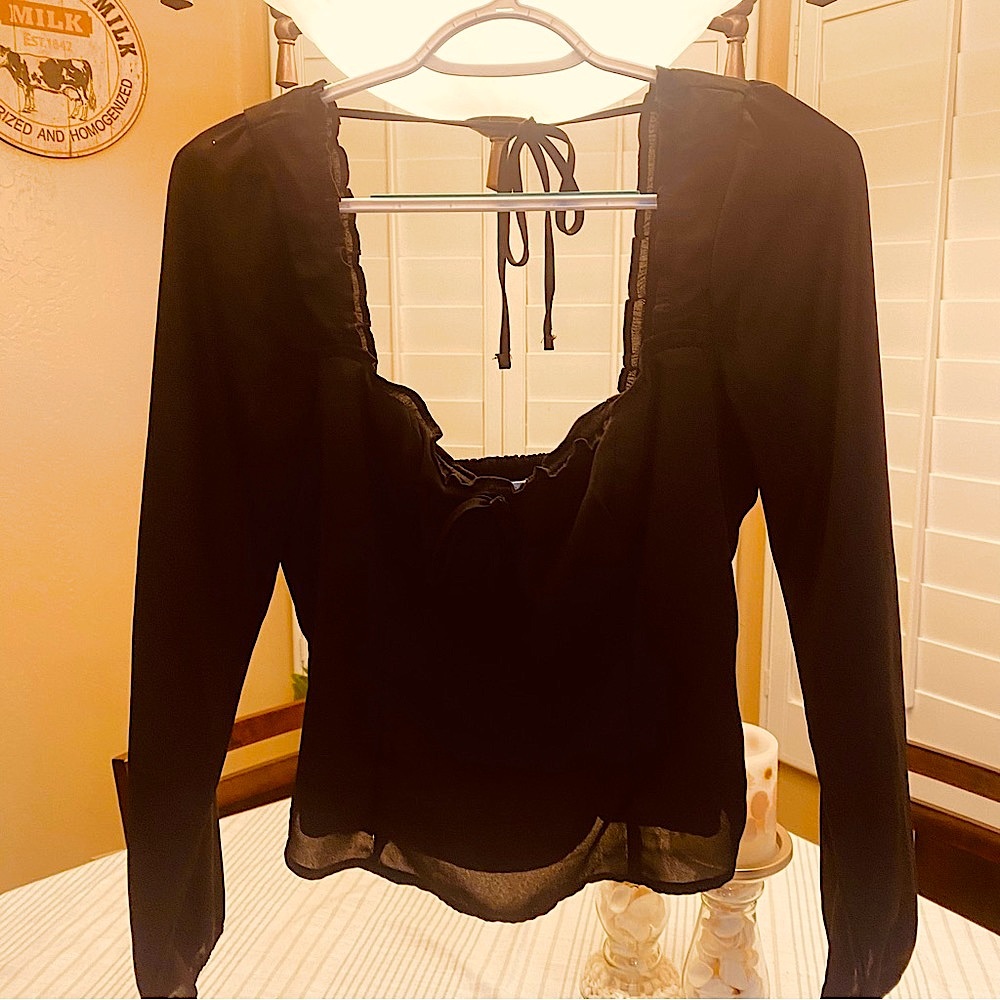 Abercrombie & fitch elegant black top size small